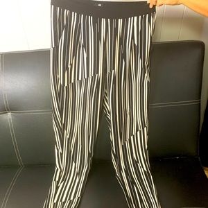 H&M Dressy pants black n White